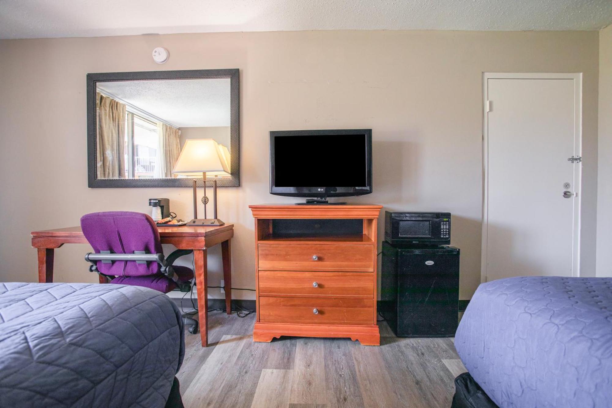 Oyo Hotel Greensboro East I 40 Extérieur photo
