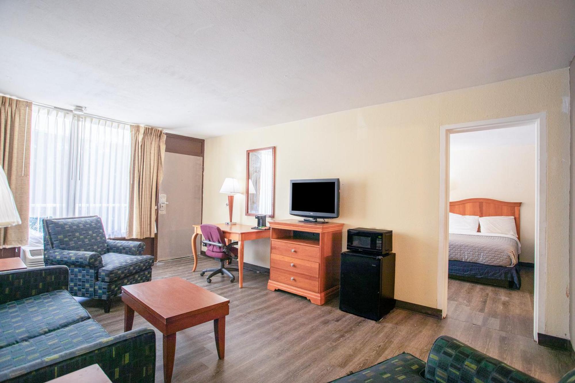 Oyo Hotel Greensboro East I 40 Extérieur photo