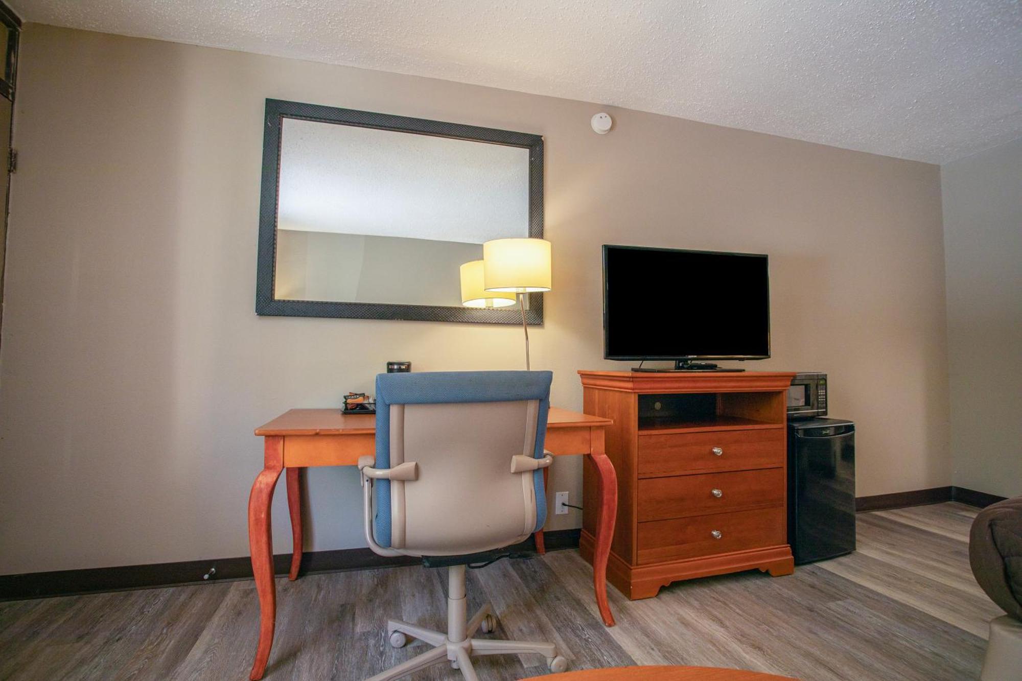 Oyo Hotel Greensboro East I 40 Extérieur photo