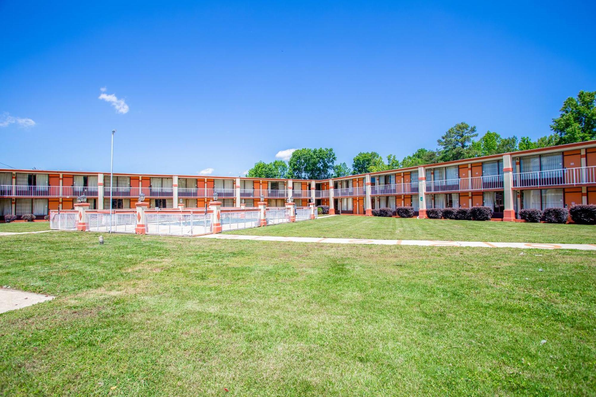 Oyo Hotel Greensboro East I 40 Extérieur photo